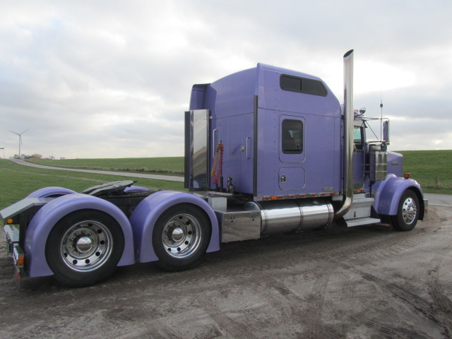 US Truck Kenworth W 900 L